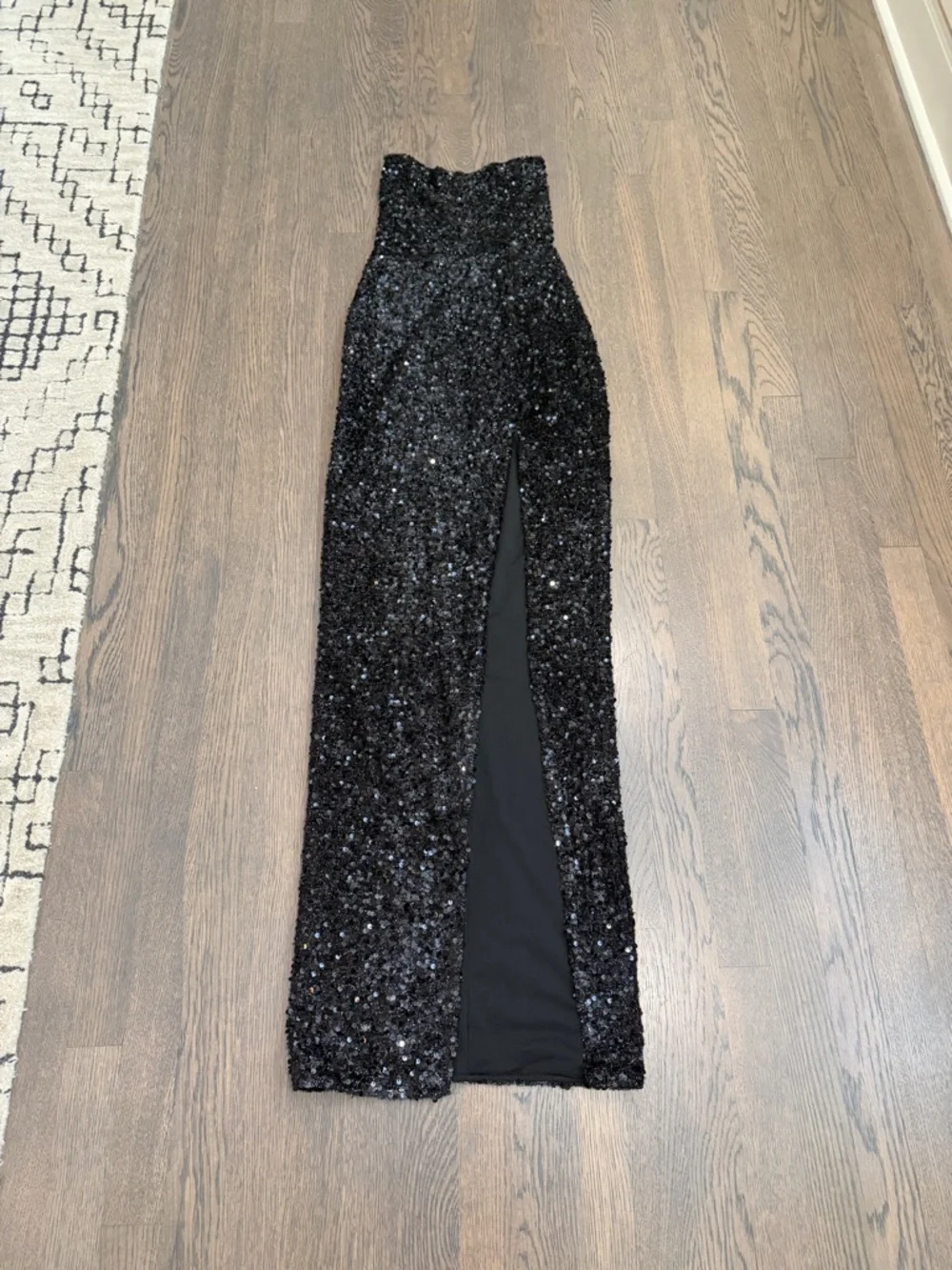 NWT Fashion Nova Black Sequin Spaghetti-Strap Evening Gown Size XS - Picture 4 of 5